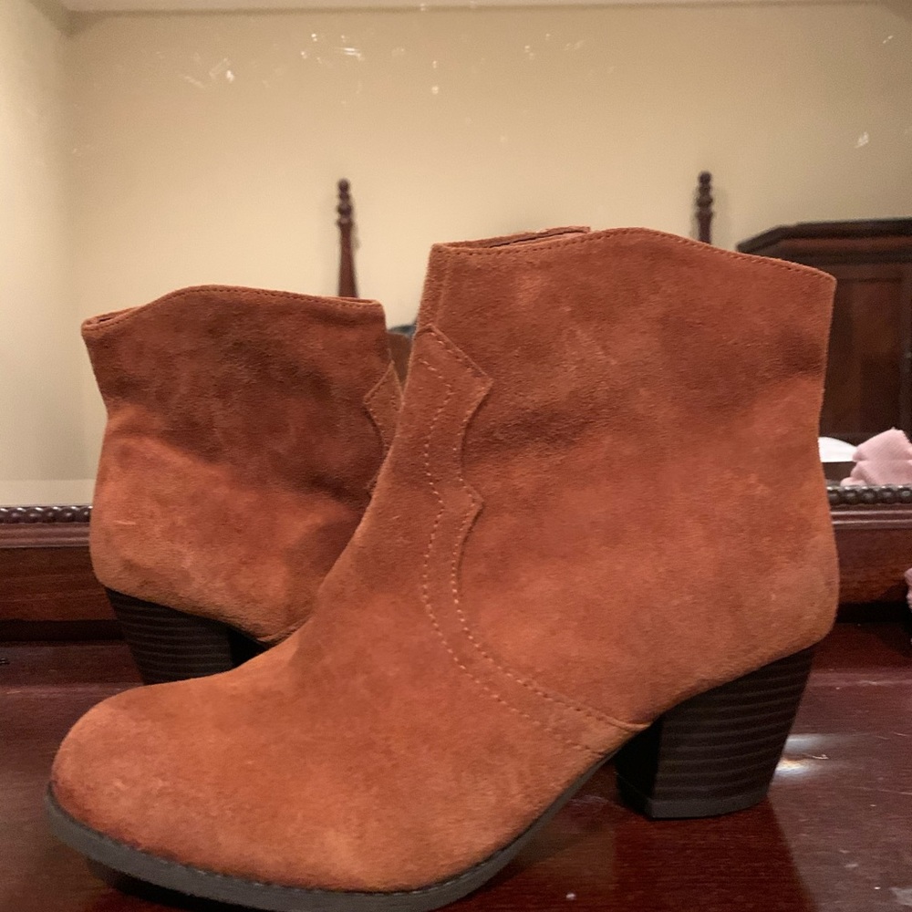 Lucky Brand Suede Ankle Boots